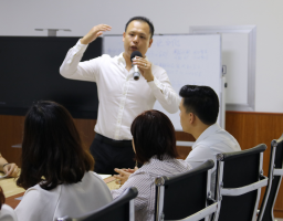 “矢志不渝追求卓越”丝瓜视频免费在线观看董事长...